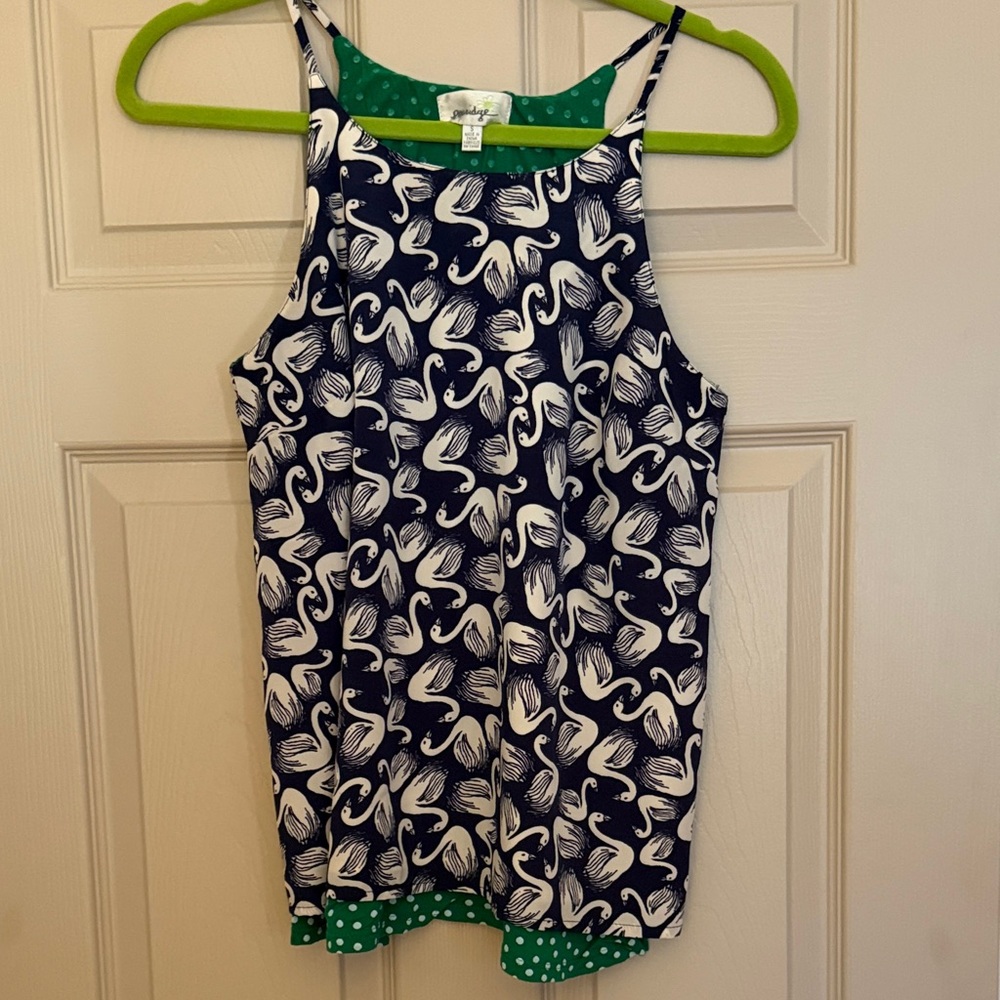 NWOT Navy and White Swan Print Tank Top